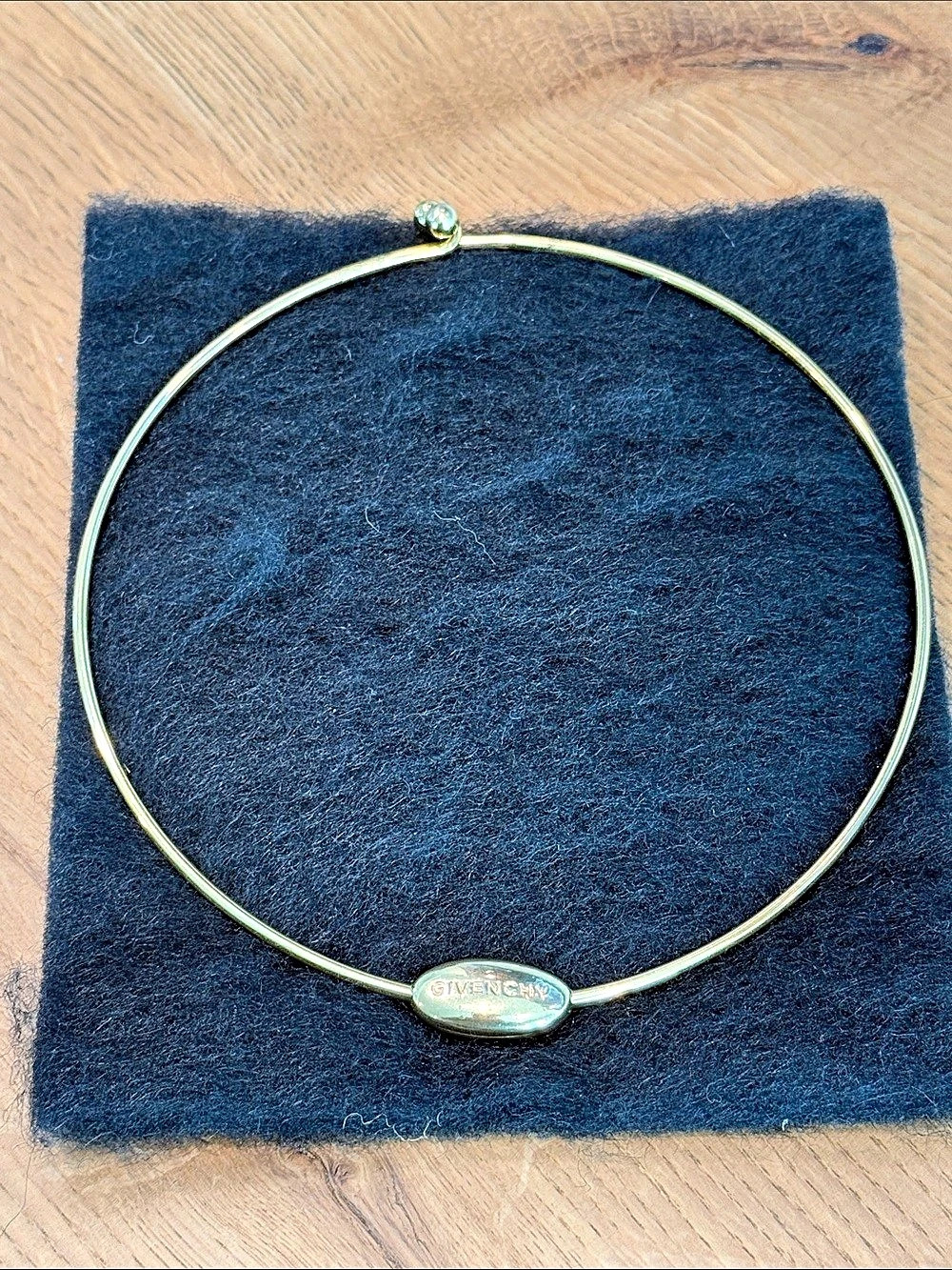 GIVENCHY VINTAGE WIRE CHOKER